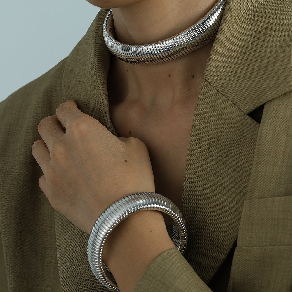 20mm European and American Exaggerated Retro Threaded Elastic Bracelet Necklace Set Personality Trendy Titanium Steel Design Cross-Border Accessories