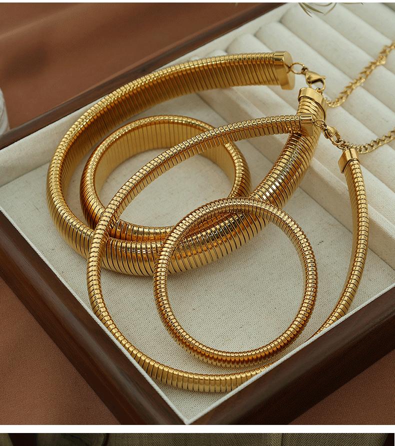 20mm European and American Exaggerated Retro Threaded Elastic Bracelet Necklace Set Personality Trendy Titanium Steel Design Cross-Border Accessories